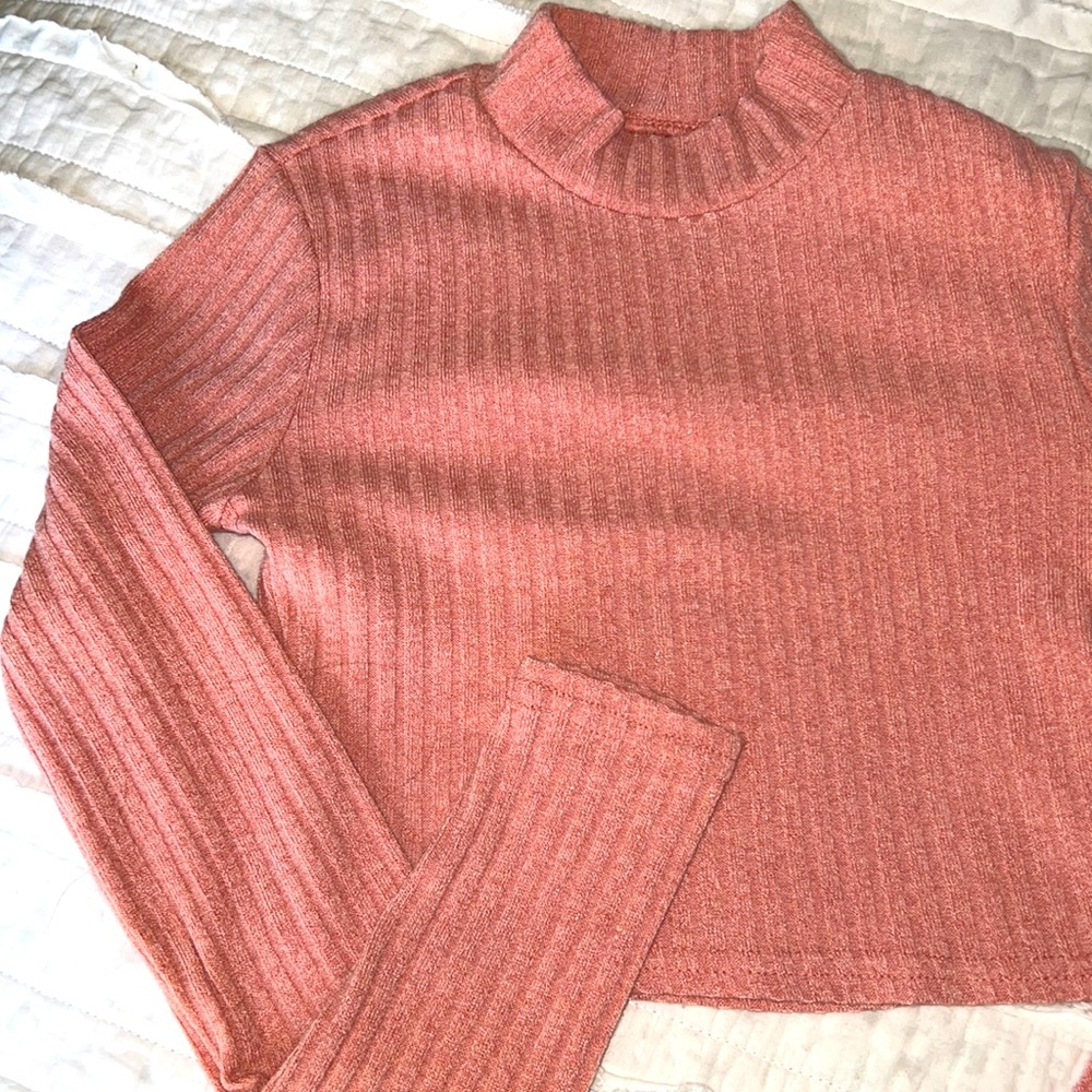 Small crop top ribbed